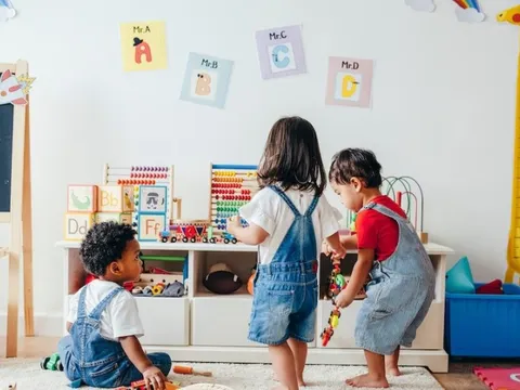 New Mexico trở thành bang đầu tiên của Mỹ cung cấp dịch vụ trông trẻ miễn phí