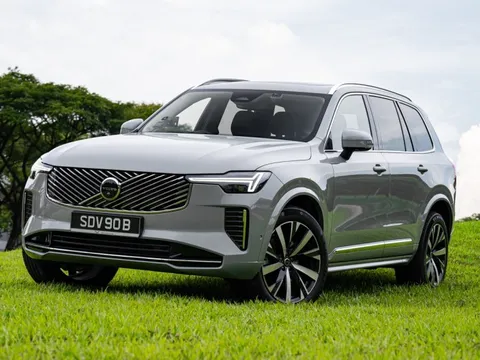 Hơn 10 năm chưa đổi thế hệ mới, Volvo XC90 có còn đủ sức thuyết phục?