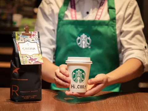 Starbucks vẫn đang rao bán một phần hoạt động kinh doanh tại Trung Quốc với giá hơn 4 tỷ USD