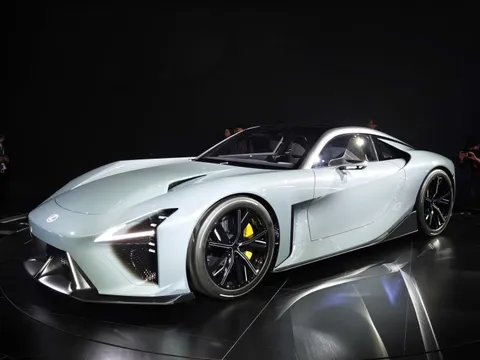 Cận cảnh concept xe thể thao 2 cửa LFR của Lexus