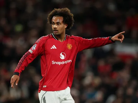 Bến đỗ bất ngờ của tiền đạo MU