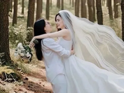 Mẹ khóc suốt 1 tuần khi con gái dẫn người yêu về ra mắt