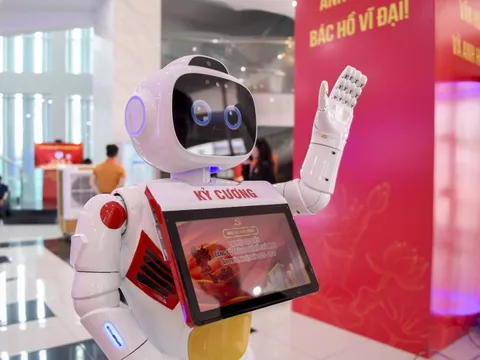 Loạt doanh nghiệp trưng bày dấu ấn công nghệ ở Đại hội Đảng bộ TP.HCM