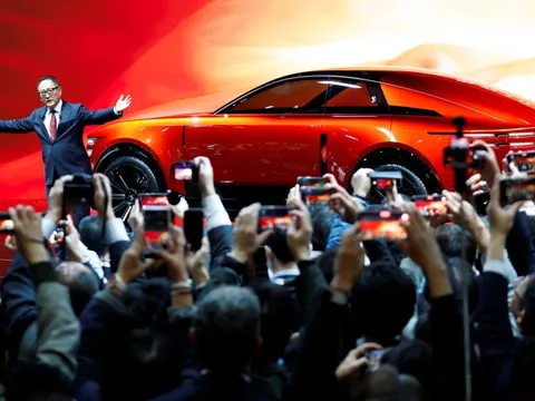 Ra mắt hàng loạt concept mới, các hãng xe Nhật Bản tính toán gì?