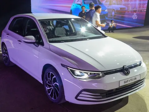 Volkswagen Golf bản rẻ nhất 798 triệu đồng có gì