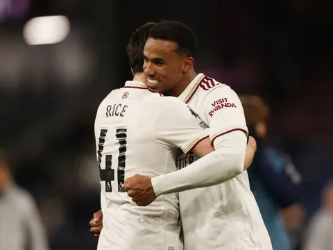 Arsenal quá đáng sợ