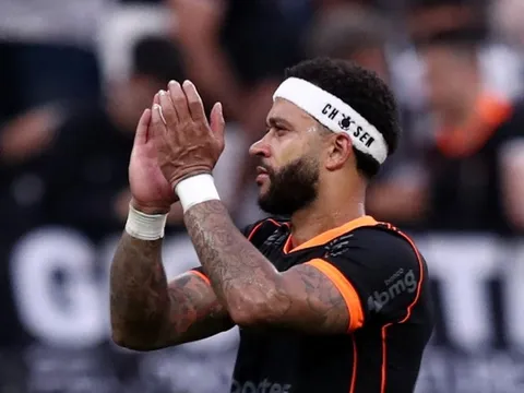 Depay quyết không nhận con