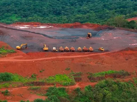 Từ chối Mỹ và Úc, nền kinh tế 36 tỷ USD 'trúng đậm' khi chốt công nghệ Trung Quốc: 120 triệu tấn 'kho báu' được sản xuất mỗi năm, có khả năng xoay chuyển thị trường hàng hoá thế giới