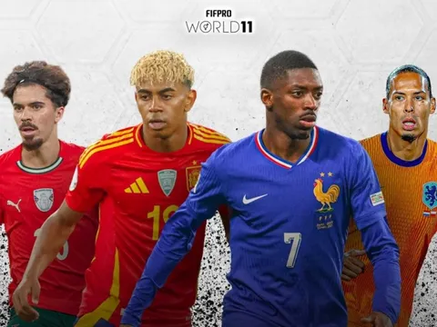 Tranh cãi nảy lửa ở đội hình tiêu biểu 2025