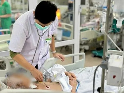 Cảnh báo "bệnh chuyển mùa" khiến người già gặp nguy hiểm