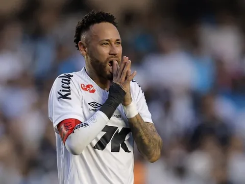 Lời cảnh báo về Neymar thành sự thật