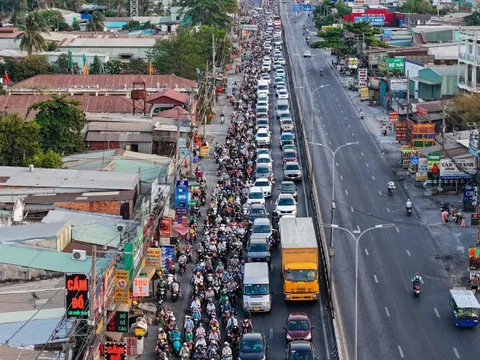 TP.HCM bắt đầu khảo sát nhà đầu tư cho 4 dự án BOT