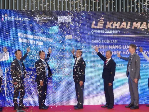 EVNHCMC đồng hành Triển lãm Ngành năng lượng – Công nghiệp hỗ trợ - HVCR năm 2025