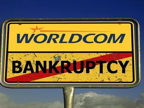 Đế chế 180 tỷ USD bị quật ngã vì "những dòng excel": Cổ phiếu giảm gần 320 lần về còn bằng "cốc trà đá"