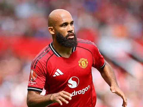 Mbeumo giành danh hiệu đầu tiên ở MU