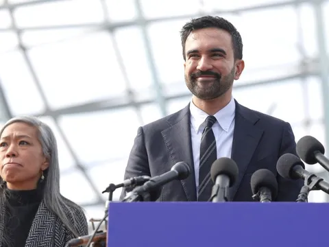 Cảnh báo đỏ với ông Trump