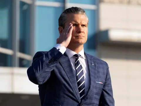 Bộ trưởng Chiến tranh Mỹ ra tối hậu thư với các tập đoàn quốc phòng