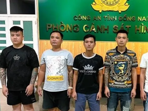 Bắt nhóm cho vay nặng lãi 528%/năm, chạy quảng cáo trên Facebook