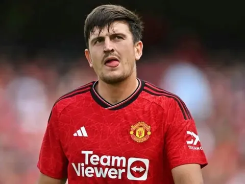 Maguire tiết lộ tên thật