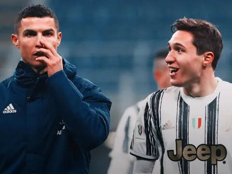 Đồng đội cũ so sánh Ronaldo với Messi