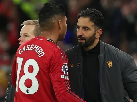 Lý do Casemiro bị rút ra khỏi sân
