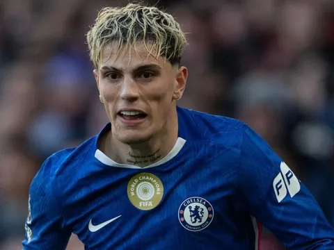 Garnacho liên tục tỏa sáng