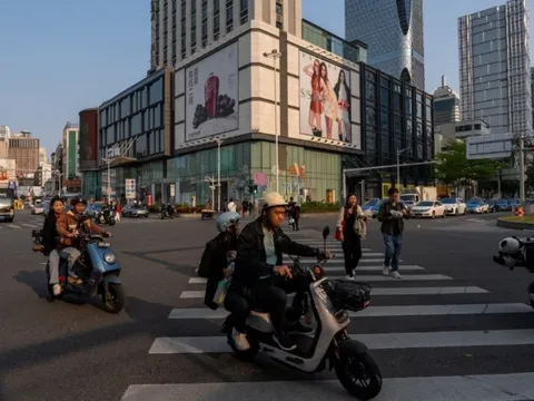 Buồn của tỉnh có GDP cao hơn Hàn Quốc: Tung tiền tỷ khuyến mại nhưng người dân thờ ơ giữ chặt hầu bao, nguy cơ mất vị thế hàng thập kỷ