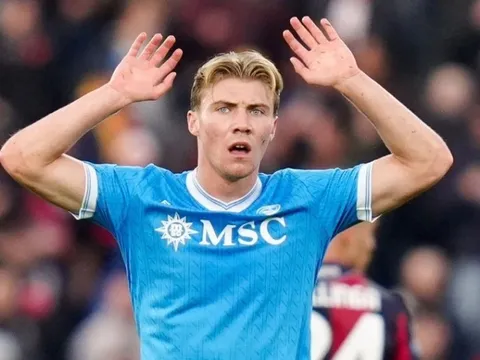 Hojlund cùng đồng đội nhận trái đắng