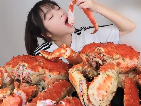 'YouTuber số 1 Hàn Quốc' trả giá vì ăn quá nhiều