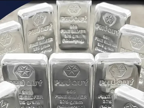 Giá bạc "bay phấp phới" sau khi Mỹ đưa Bạc vào danh sách khoáng sản chiến lược