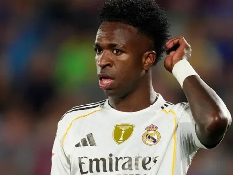 Dấu chấm hết cho Vinicius