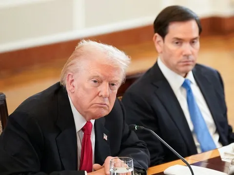 Người bị béo phì, ung thư có thể bị từ chối thị thực Mỹ