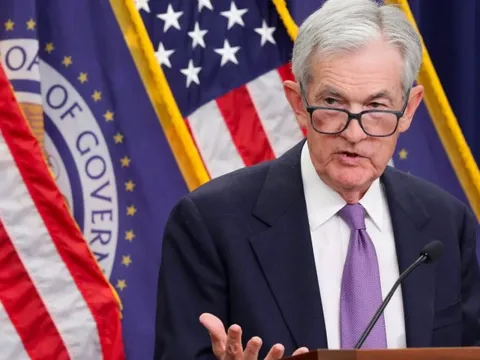 Liên tục bị 'dội nước lạnh', thị trường giảm mạnh kỳ vọng vào việc Fed hạ lãi suất: Từ 95% sẽ cắt giảm nay chỉ còn là... 'may rủi'