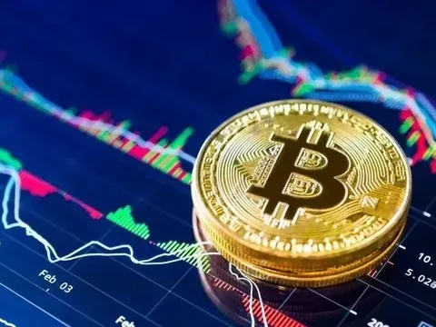 Bitcoin rớt mốc 100.000 USD