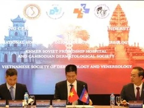 Việt Nam - Campuchia hợp tác về da liễu, tăng cường trao đổi bác sĩ