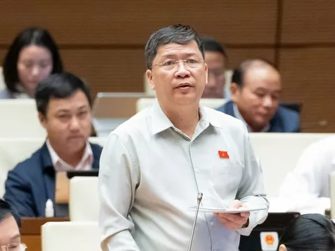 Đại biểu Quốc hội: Cần mạnh dạn bỏ giấy phép xây dựng cho tất cả nhà ở riêng lẻ