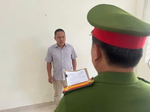 Thực hiện lệnh bắt tạm giam "Tổng Giám đốc" Nguyễn Ngọc Thành, sinh năm 1981