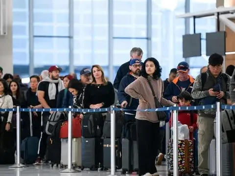 Mỹ thưởng 10.000 USD cho những nhân viên làm việc xuất sắc khi chính phủ đóng cửa