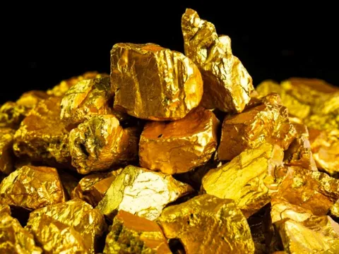 Không cần khoan sâu vẫn phát hiện mỏ vàng hơn 1.000 tấn trị giá hơn 2 triệu tỷ đồng