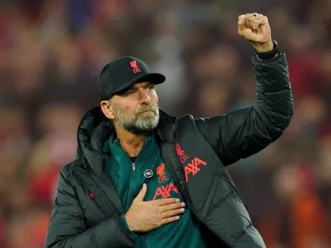 Cú bẻ lái của Klopp