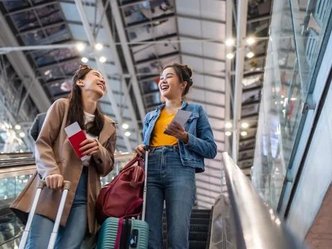 Bỏ túi kinh nghiệm mua vé du lịch Tết thông minh