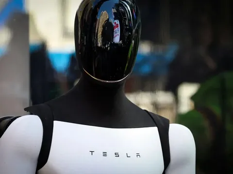 Năm khó khăn nhất cho Tesla