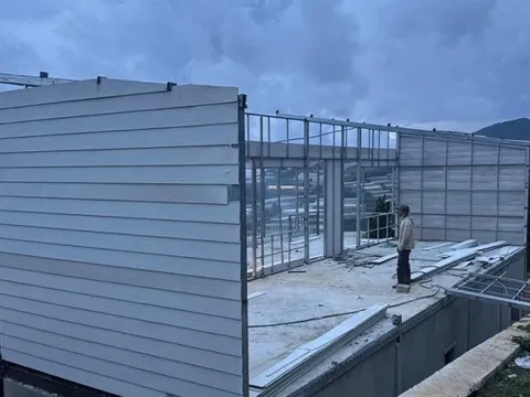 Lâm Đồng cưỡng chế 9 công trình xây dựng trái phép trên đất nông, lâm nghiệp