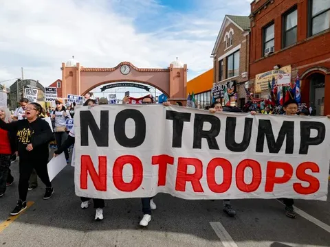 Hàng trăm binh sĩ Vệ binh Quốc gia Mỹ rút khỏi Chicago và Portland