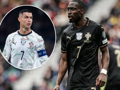 Cầu thủ lấy áo số 7 của Ronaldo gây chú ý