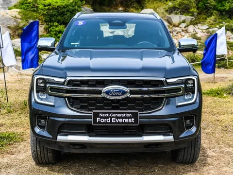 Cuộc đua SUV tầm giá hơn một tỷ ngã ngũ, Ford Everest về đích sớm
