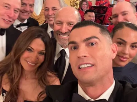 Bức ảnh gây sốt của Ronaldo tại Nhà Trắng