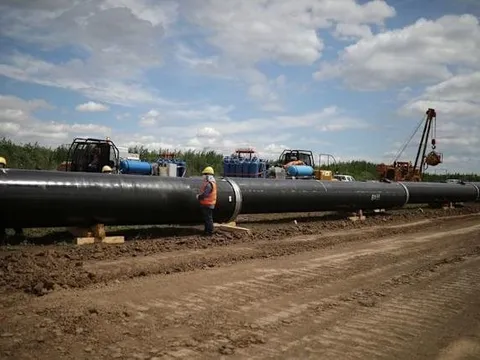 Nhập khí đốt Nga với giá rẻ hơn trung bình 30 euro/1.000m3, quốc gia châu Âu 'sốt ruột' vì mãi chưa ký được hợp đồng mới với Gazprom, đang phải mua theo kiểu 'ăn đong'