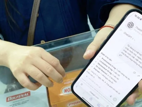 Nhiều người mua thuốc theo đơn Chat GPT: Bác sĩ chỉ điều nguy hiểm nhất