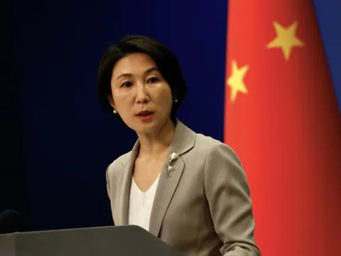 Trung Quốc gây áp lực mạnh hơn với Nhật, Mỹ nhảy vào cuộc